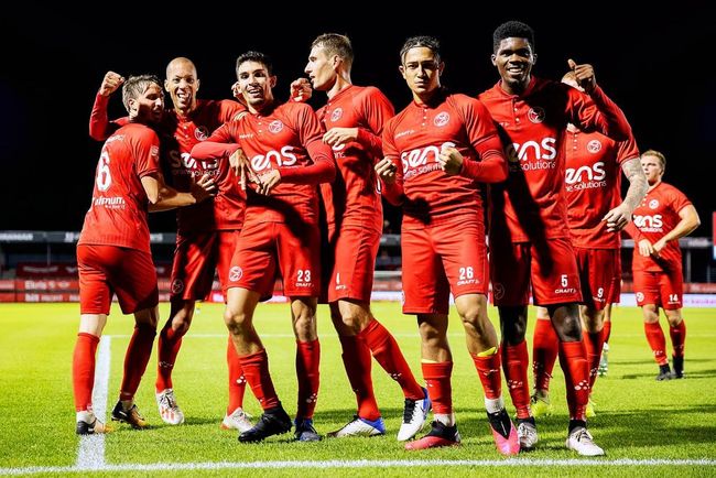 射门次数达 射门次数达